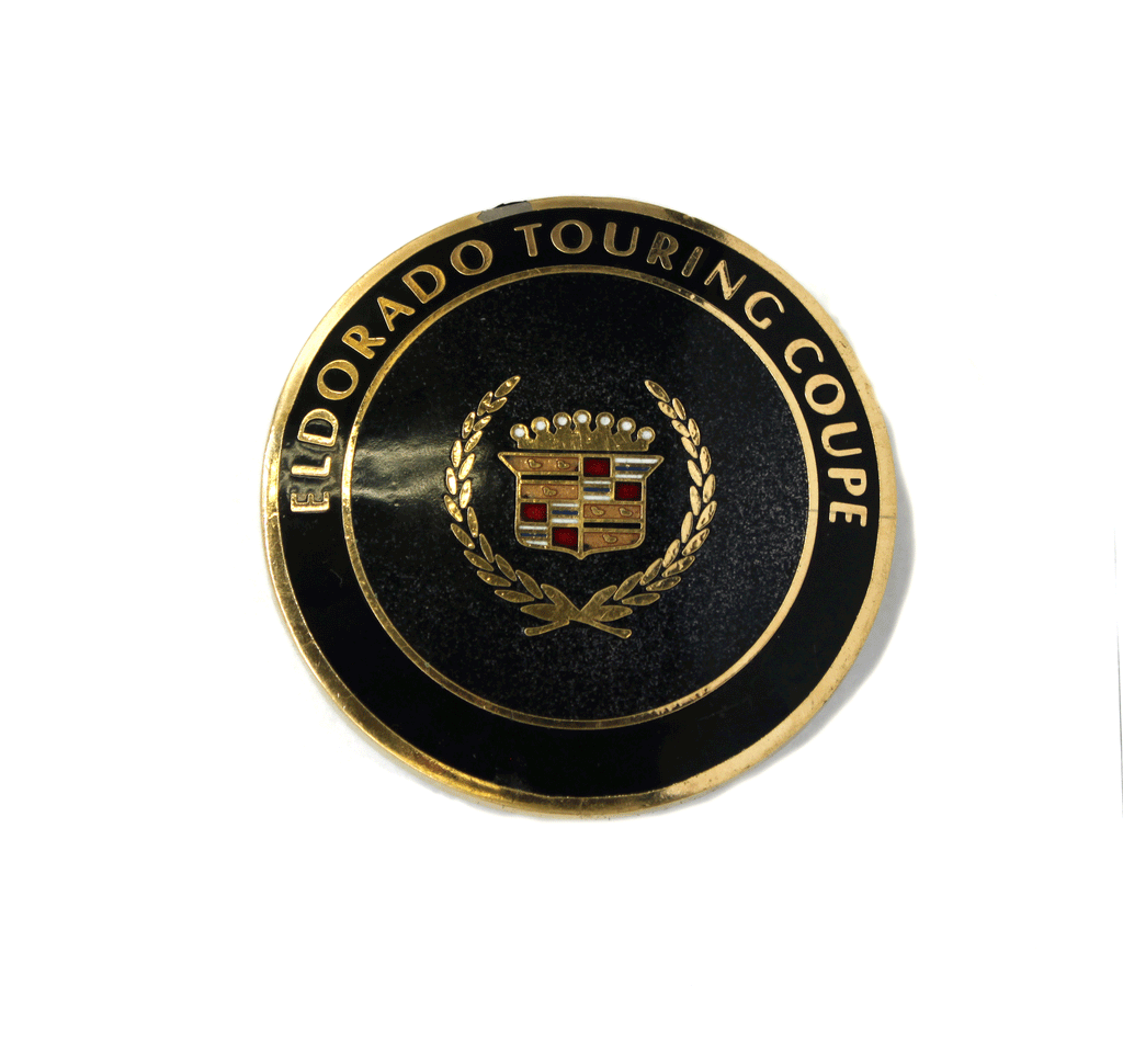 thumbnail interactive-video image 1 of 🚗 70s-90s Cadillac Gold Tail Light Crest Ornament Emblem – For Parts/Repair 1 of 4