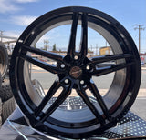 18X8.5 Versus VS44 Gloss Black 5x114.3 Set of 4