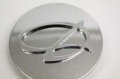 DETATA WHEEL CHROME CENTER CAP #99-2082 USED