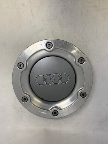 Audi TT Center Cap 8N0601165A Used